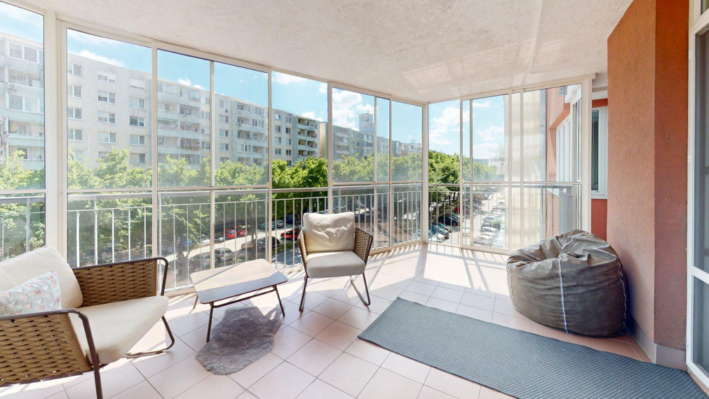 4-izbový byt s parkovaním a 22m2 terasa, Nivy- Jégého ul, 3D prehliadka