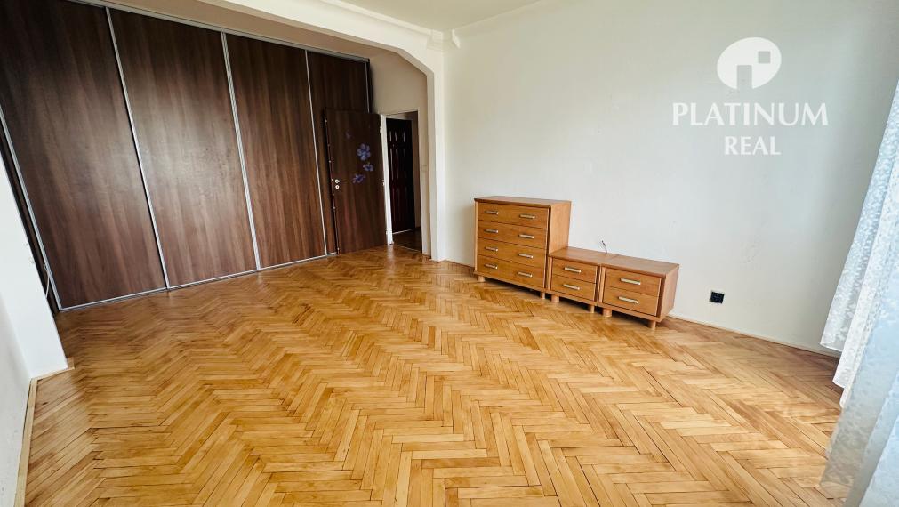 Prenájom 1,5-izbového nezariadeného bytu Nivy