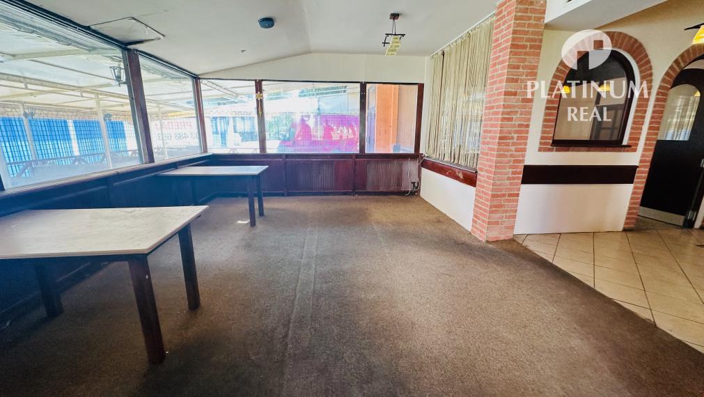 Znížená cena: Predaj stavby s pozemkom na komerčné využitie- sídlo firmy, reštaurácia