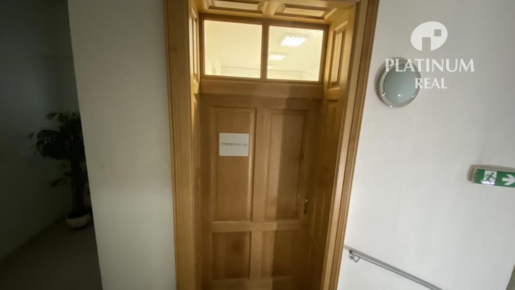 Kancelárske priestory v Starom Meste - Štefanovičová ul. 76 m2, historicka budova, klimatizácia