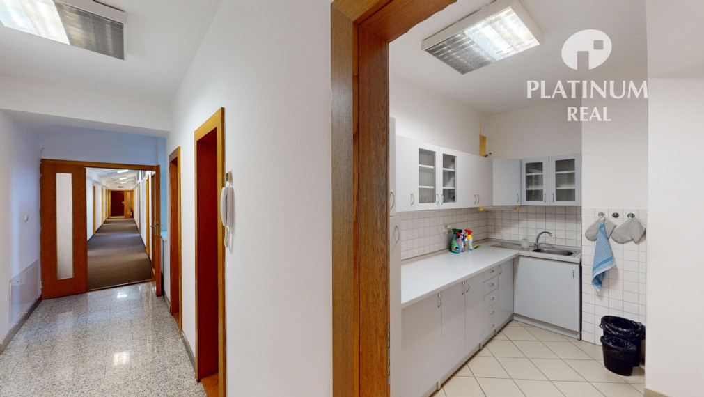 RUŽINOV>>> Predaj rodinného domu na firemné využitie >> sídlo firmy >> ✅ 3D prehliadka ✅