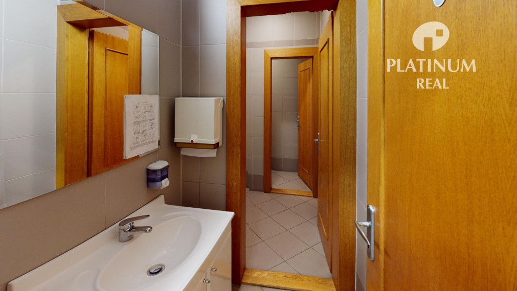 RUŽINOV>>> Predaj rodinného domu na firemné využitie >> sídlo firmy >> ✅ 3D prehliadka ✅