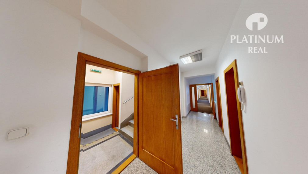 Budova s pozemkom + parkovanie, sídlo firmy ✅ 3D prehliadka ✅