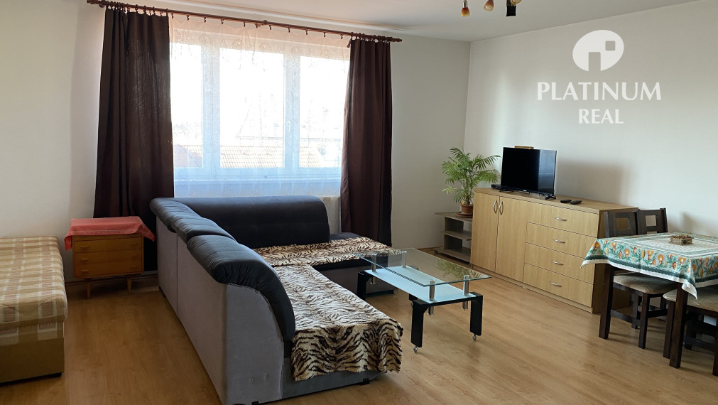 Priestranný 1 izbový byt v Rajke