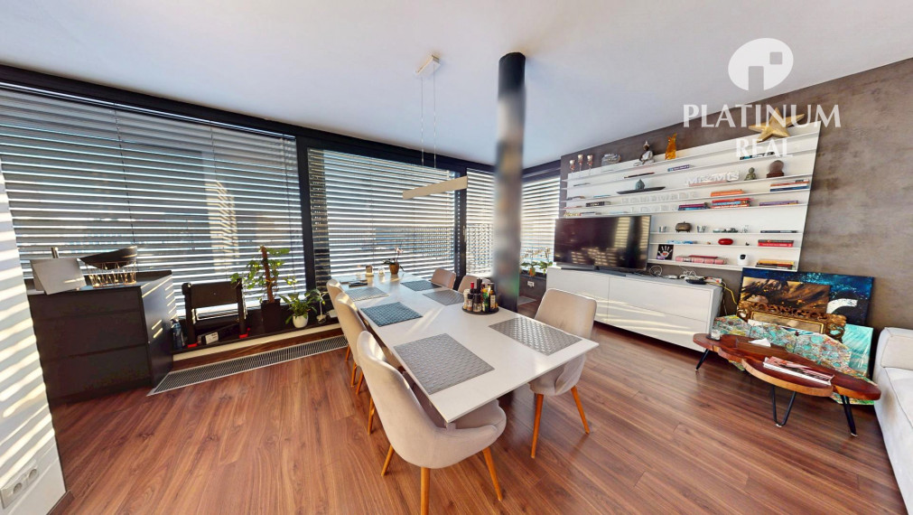 REZREVOVANÉ ->>Predaj 5-izbového bytu 120m2 + 130m2 terasy, LifeParkResidence, Drotárska, parkovanie, sklady....