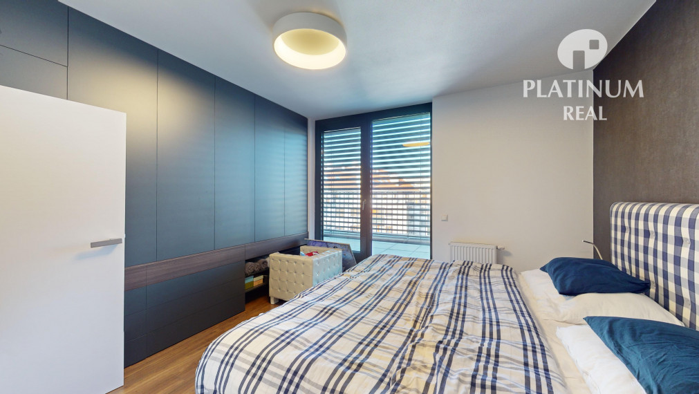 REZREVOVANÉ ->>Predaj 5-izbového bytu 120m2 + 130m2 terasy, LifeParkResidence, Drotárska, parkovanie, sklady....