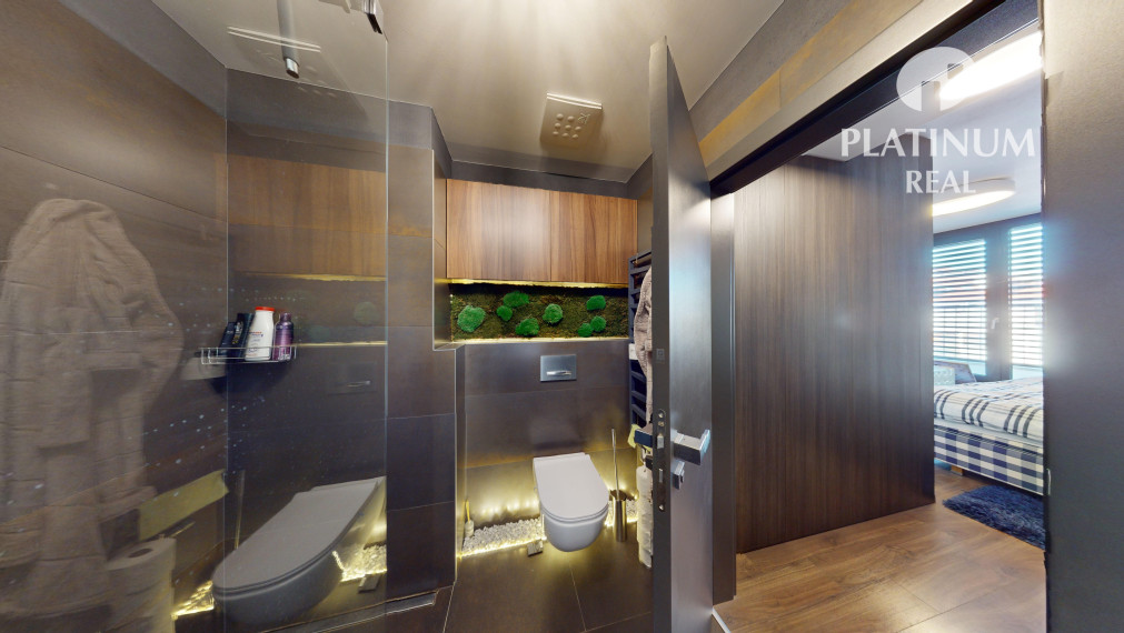 REZREVOVANÉ ->>Predaj 5-izbového bytu 120m2 + 130m2 terasy, LifeParkResidence, Drotárska, parkovanie, sklady....