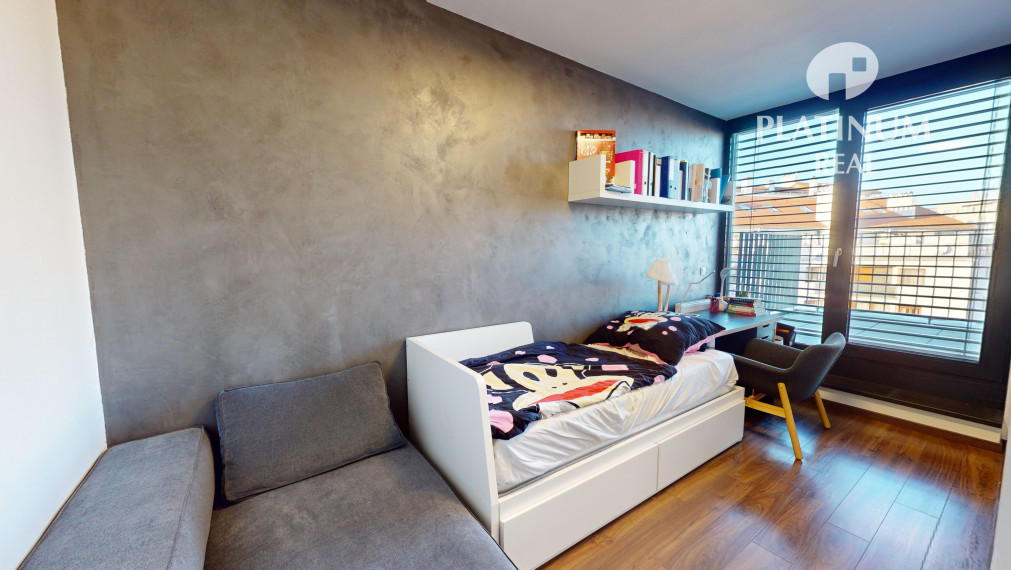 REZREVOVANÉ ->>Predaj 5-izbového bytu 120m2 + 130m2 terasy, LifeParkResidence, Drotárska, parkovanie, sklady....