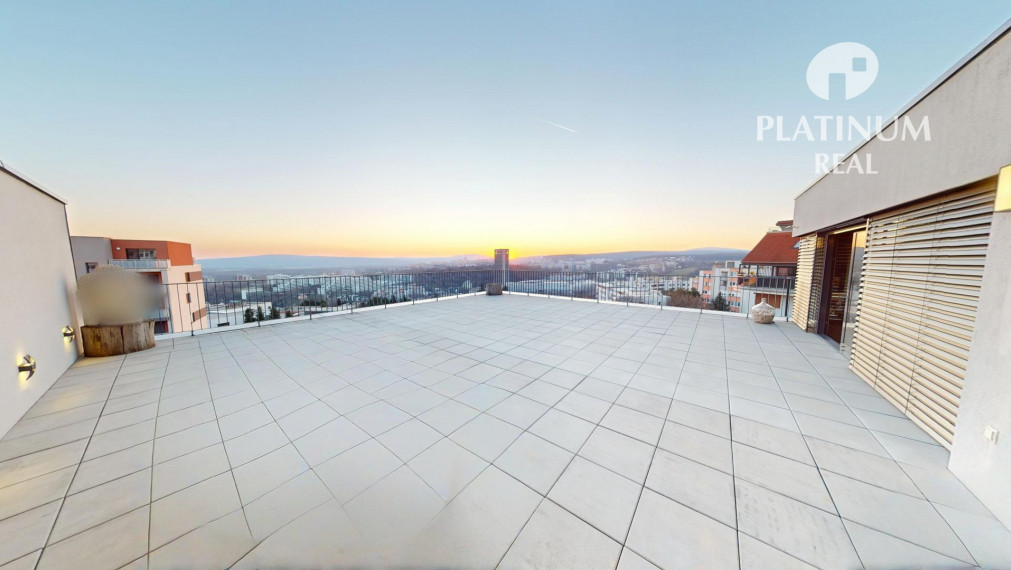 REZREVOVANÉ ->>Predaj 5-izbového bytu 120m2 + 130m2 terasy, LifeParkResidence, Drotárska, parkovanie, sklady....