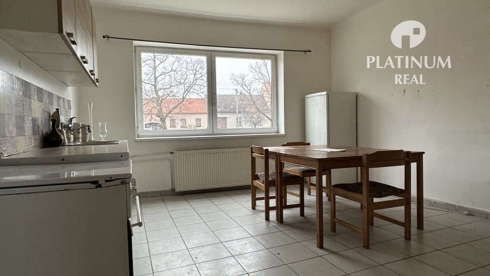 Predaj murovaného rodinného domu v centre - Vajnory