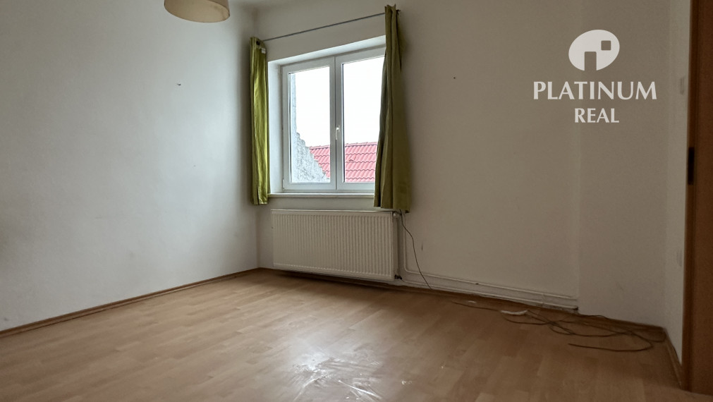 Predaj murovaného rodinného domu v centre - Vajnory