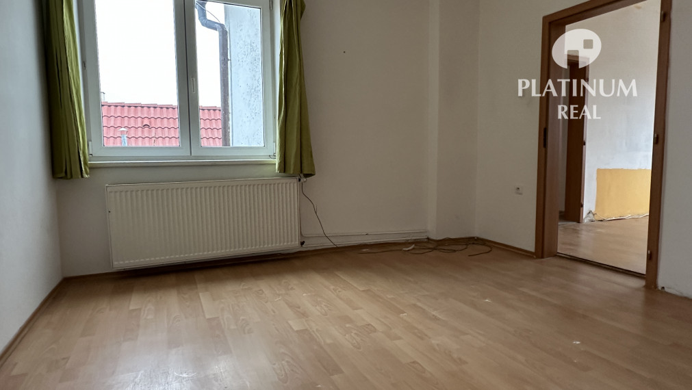 Predaj murovaného rodinného domu v centre - Vajnory