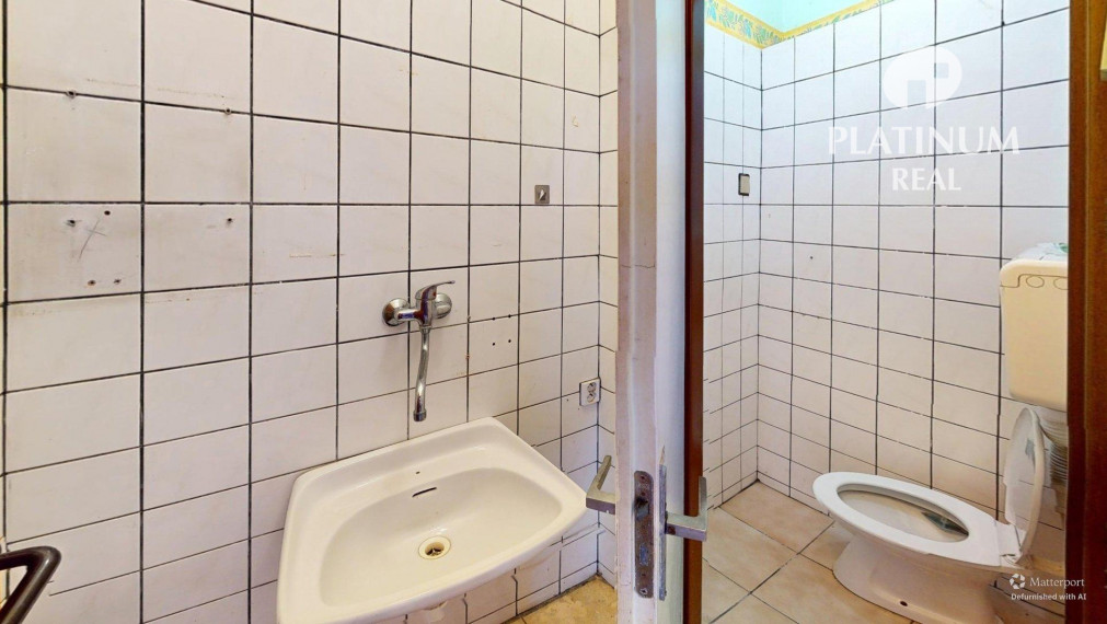 Objekt pre komerčné využitie (gastro prevádzka) s 8,5á pozemkom, Rača- Východné, Dopravná