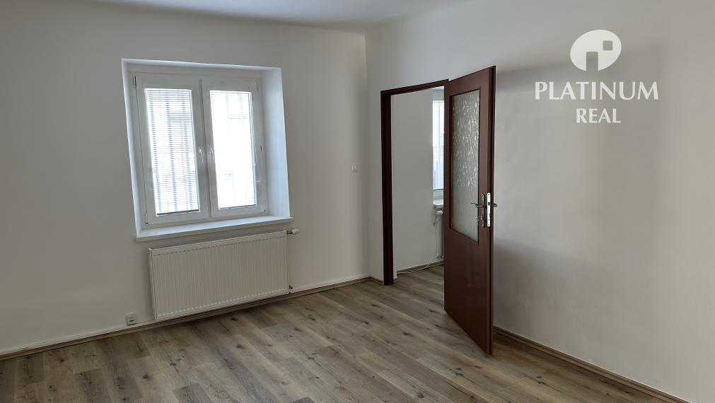 Prenájom 2 x RD hneď vedľa seba v Ružinove - Trnávka