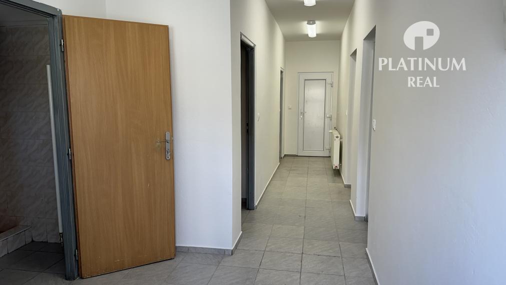 Prenájom 2 x RD hneď vedľa seba v Ružinove - Trnávka