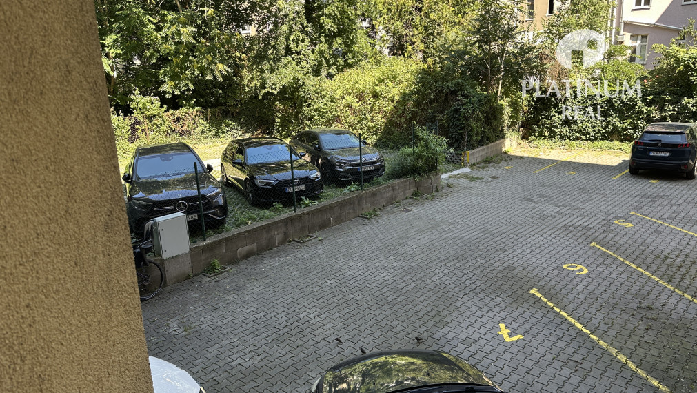 Predaj veľmi pekného a tichého bytu s príjemnou terasou NIVY