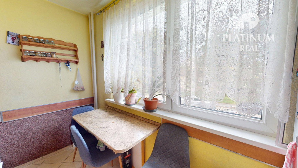 Dúbravka 2-izbový, kompletne zrekonštruovaný, 3D prehliadka