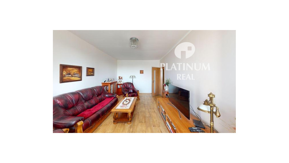 3 izbový byt po rekonštrukcii s výmerou 85,25 m2 v starej časti Petržalky