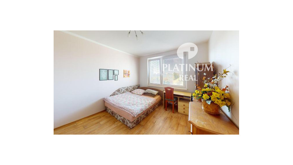 3 izbový byt po rekonštrukcii s výmerou 85,25 m2 v starej časti Petržalky