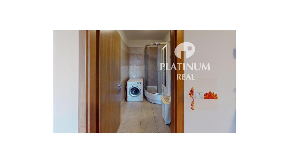 3 izbový byt po rekonštrukcii s výmerou 85,25 m2 v starej časti Petržalky