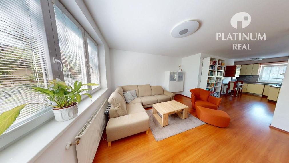 Predaj veľmi pekného a tichého bytu s príjemnou terasou NIVY