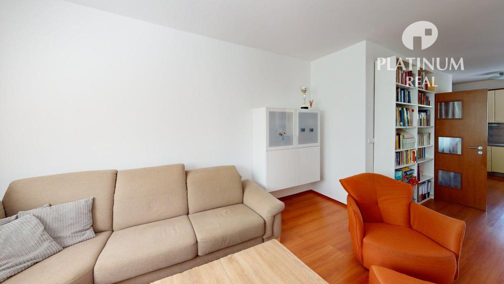 Predaj veľmi pekného a tichého bytu s príjemnou terasou NIVY