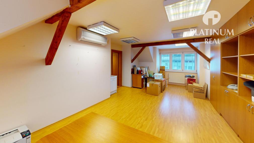 Budova s pozemkom451m2, 6x parkovanie, vhodné ako sídlo firmy, Ružinov ✅ 3D prehliadka ✅