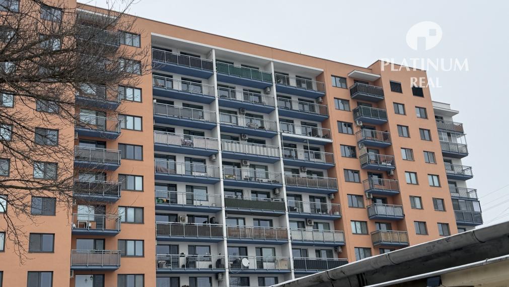 2 izb.byt v novostavbe so slnečnou veľkou loggiou a parkovaním v Ružinove