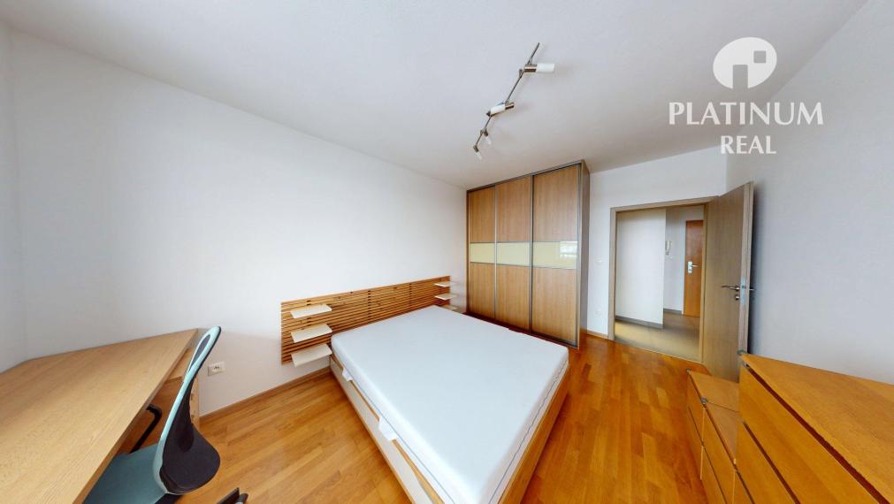 2 izb.byt v novostavbe so slnečnou veľkou loggiou a parkovaním v Ružinove