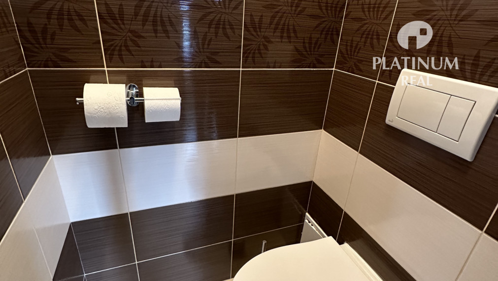 3 izbový zariadený a zrekonštruovaný byt v Ružinove