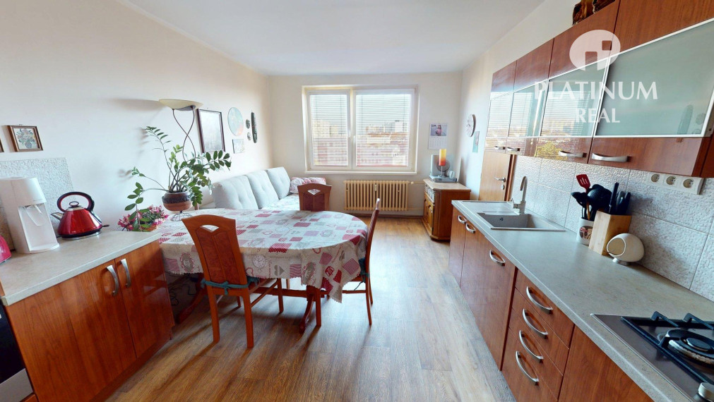 3 izbový byt po rekonštrukcii s výmerou až 85,25 m2 - Vilová ul.