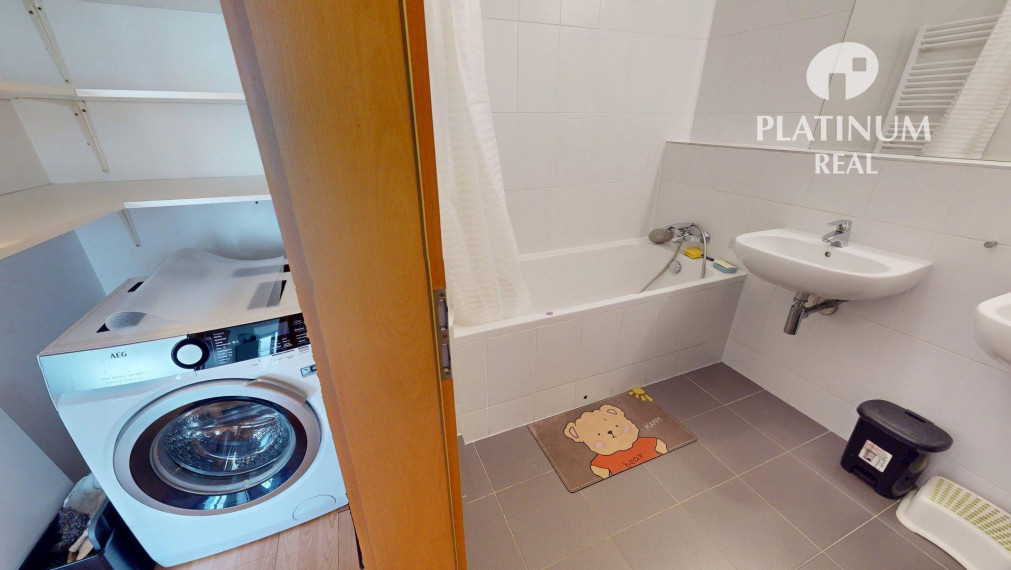 Prenájom 3 izbový byt - Bratislava - Nové Mesto, Bajkalská