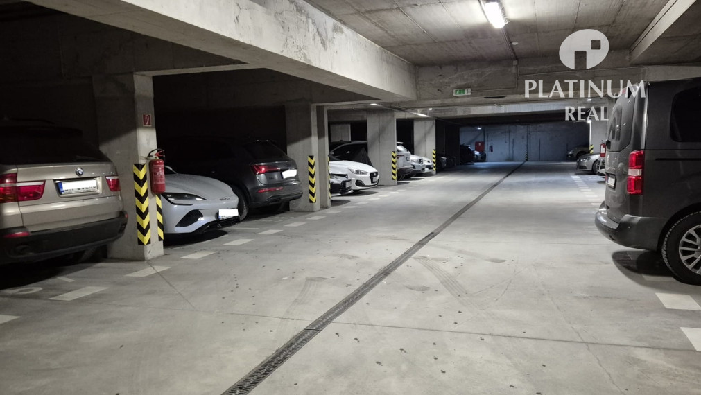 Predaj  garážového sťažia - Bratislava - Rača, Rustaveliho