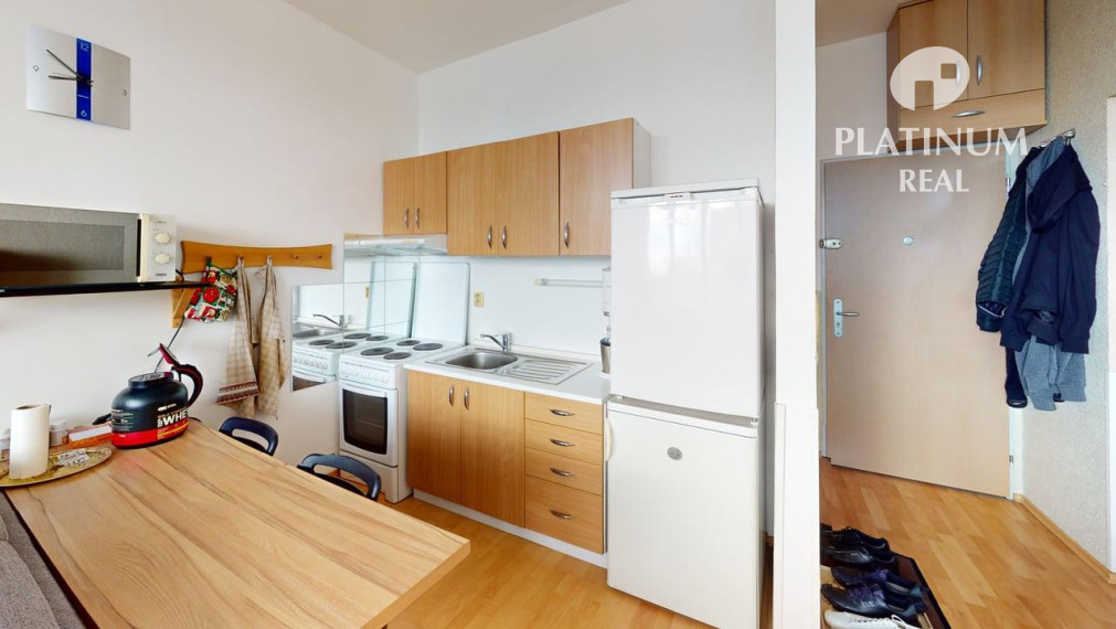 2 garsónka na Závodnej ul., Podunajské Biskupice 3.p. s výťahom