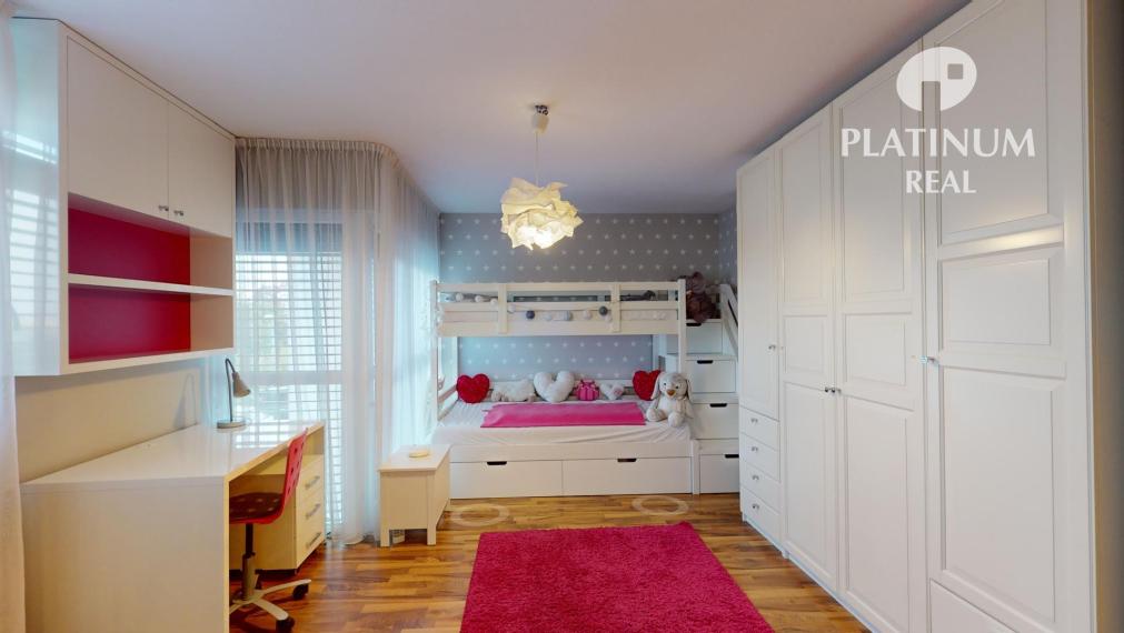 RODINNÝ DOM >> 4-izbový  BA mestská časť Nové Mesto- Krasňany, Horská ul. ✳️ 3D PREHLIADKA ✳️