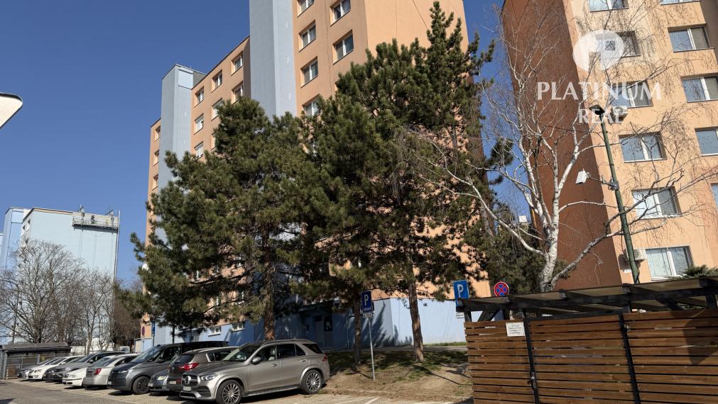 Predaj 4 iz. byt na Gelnickej ul.v centre Rače