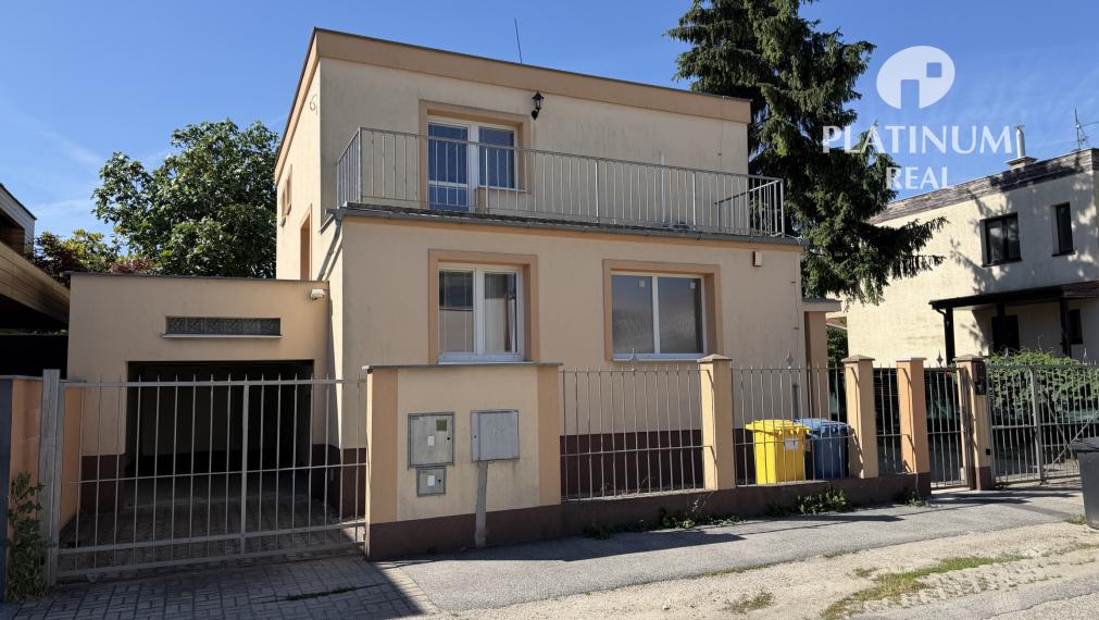 Rodinný dom v Prievoze na prenájom - ideálne pre firmu alebo bývanie