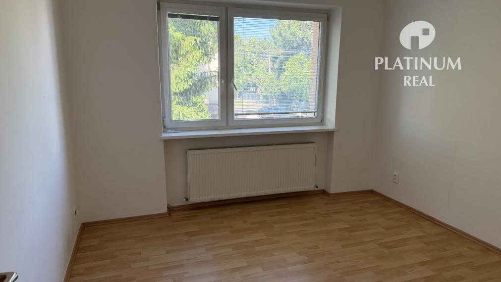 Rodinný dom v Prievoze na prenájom - ideálne pre firmu alebo bývanie