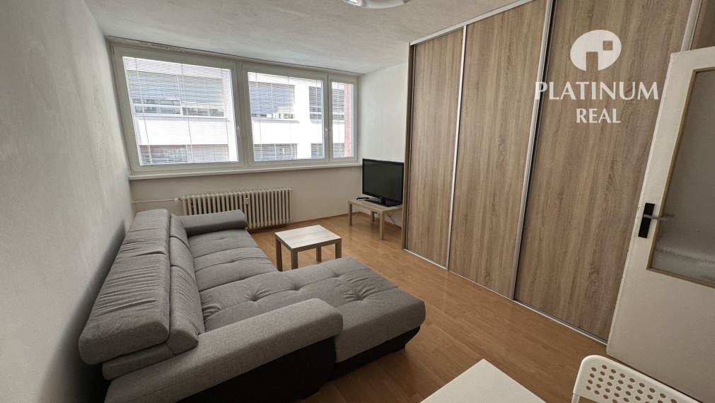 Prenájom veľmi príjemnej garsónky v centre mesta - Medená ulica