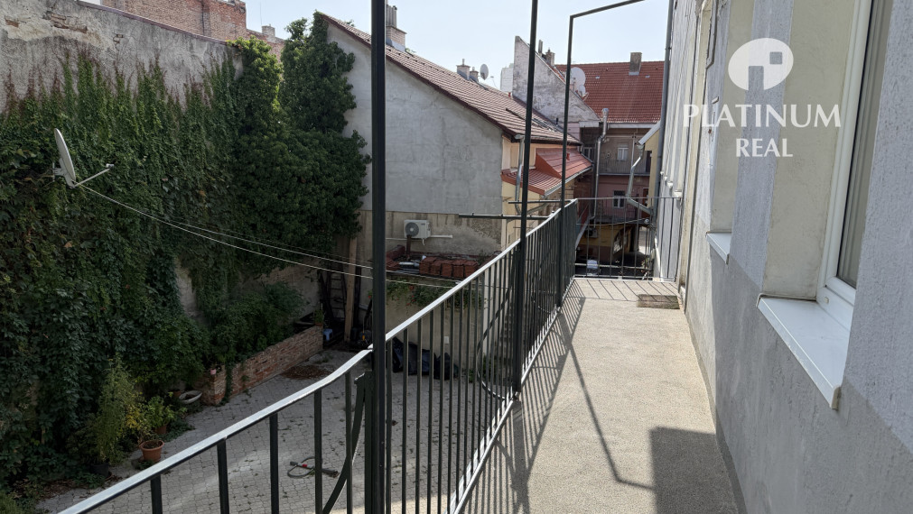 2 izbový byt po rekonštrukcii v centre Bratislavy, veľmi tichý