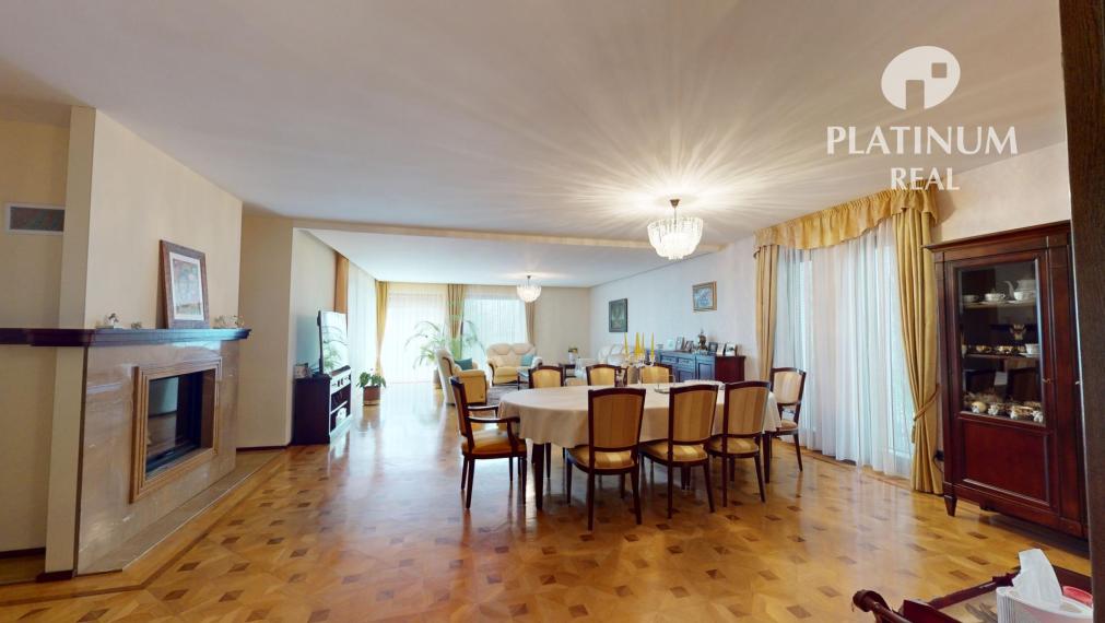 LUXUSNÁ RODINNÁ VILA NA KRAMÁROCH – 520 m² | INTERIÉROVÝ BAZÉN | WELLNESS | FITNESS | GARÁŽ | 673 m² POZEMOK ✳️ 3D prehliadka✳️