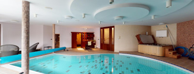 LUXUSNÁ RODINNÁ VILA NA KRAMÁROCH – 520 m² | INTERIÉROVÝ BAZÉN | WELLNESS | FITNESS | GARÁŽ | 673 m² POZEMOK ✳️ 3D prehliadka✳️