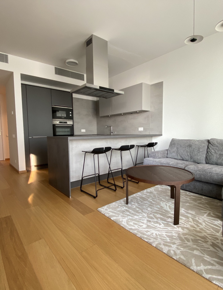 SKY PARK, 2 izb. byt, 23.p., parking, výhľad