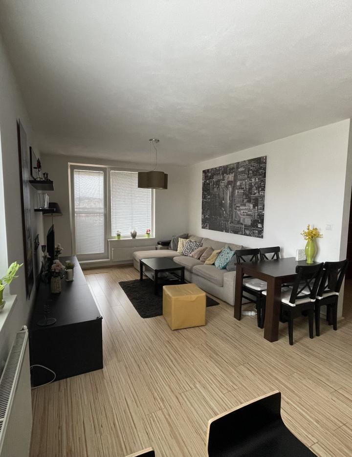 3 izbový byt na Jégého ul, 87 m2, novostavba, garáž, 13.p., výhľad