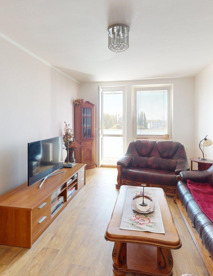 3 izbový byt po rekonštrukcii s výmerou až 85,25 m2 - Vilová ul.